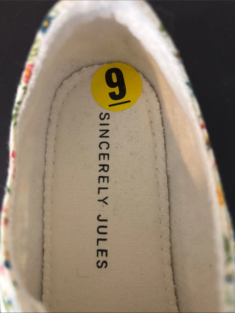 Sincerely Jules Floral Slip on Canvas Sneakers Size 9